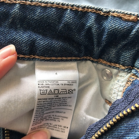 Old Navy OG straight high rise jeans - Stonewash Indigo slightly ripped - BUNDLE - Picture 6 of 6